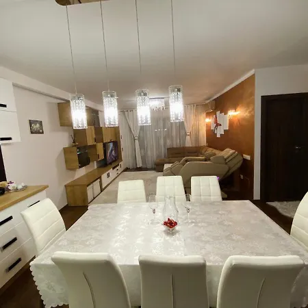 Cheap & Luxury -jacuzzi & Massage Chair Апартаменты *